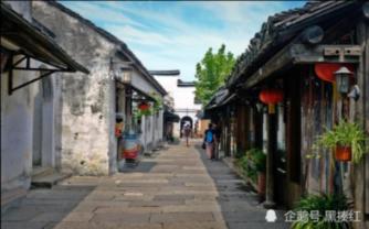 【两会·新生词】越剧《新龙门客栈》破圈后 黔剧也能时尚么